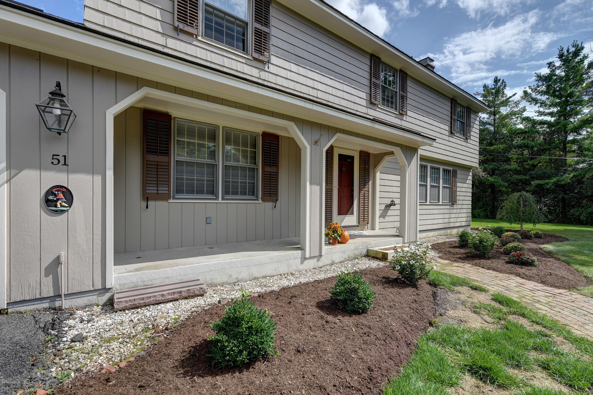 51 Stonehenge Road Pittsfield, MA 01201 - Photo 4 of 42 4-Front Porch