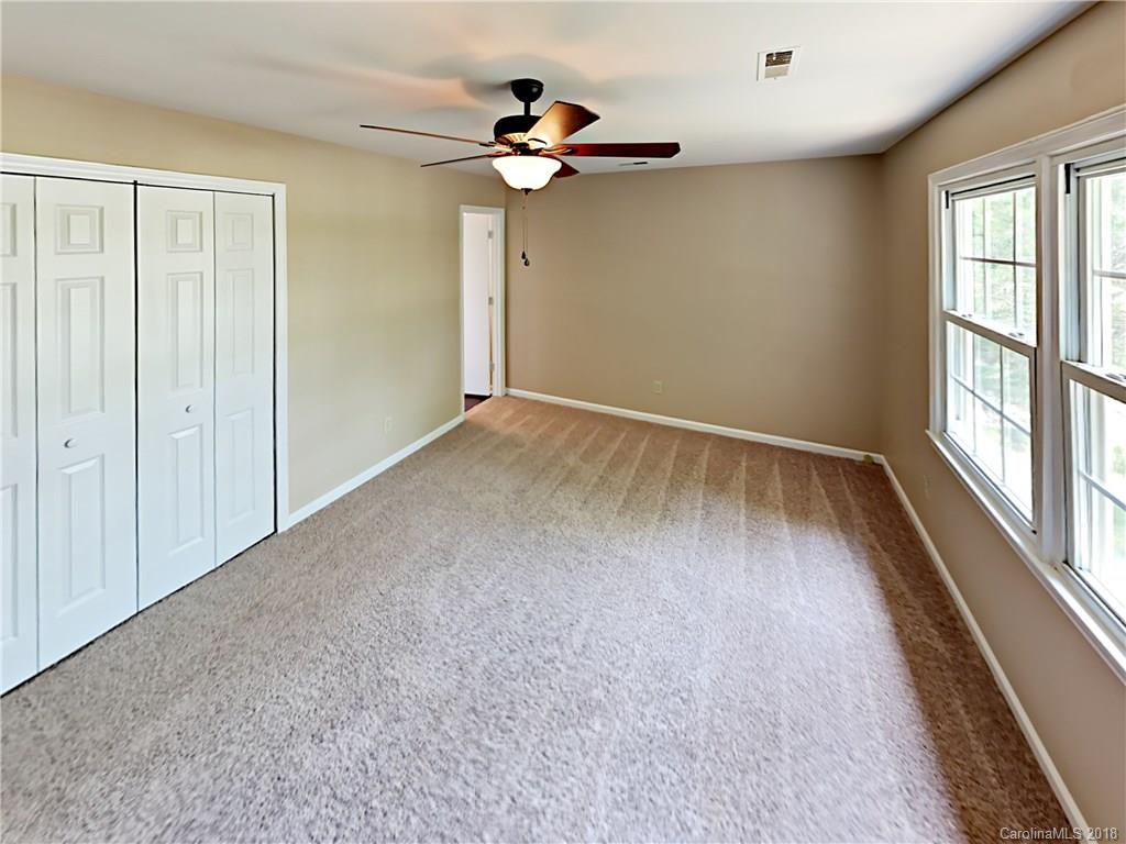 13717 Thompson Road Mint Hill, NC 28105 - Photo 11 of 19 Gallery Image 11