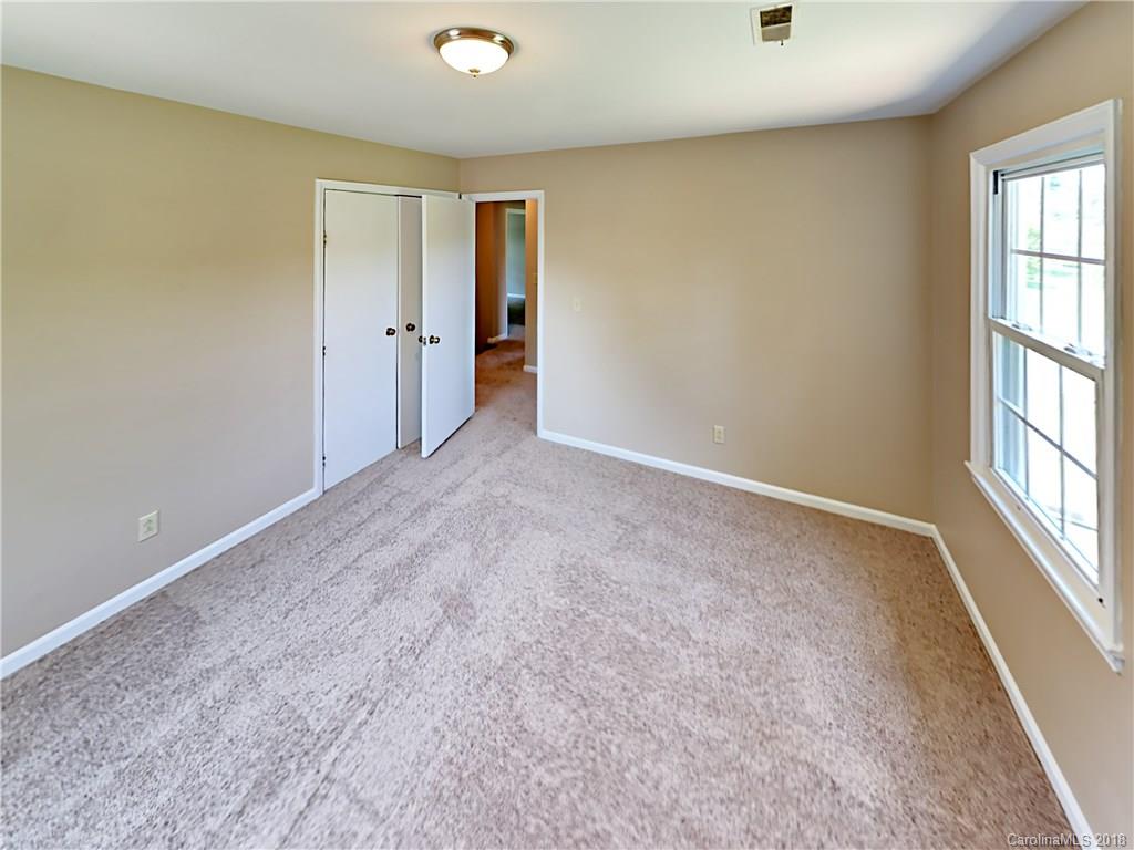 13717 Thompson Road Mint Hill, NC 28105 - Photo 13 of 19 Gallery Image 13