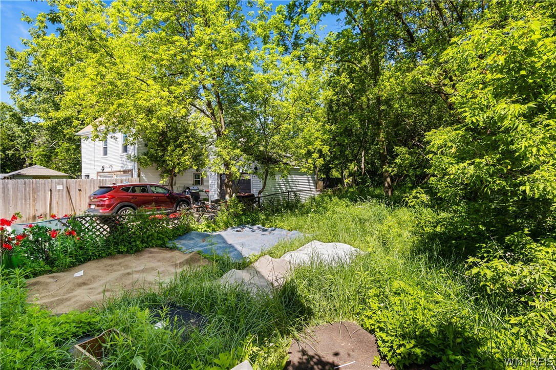 213 Keystone Street Buffalo, NY 14211 - Photo 5 of 23