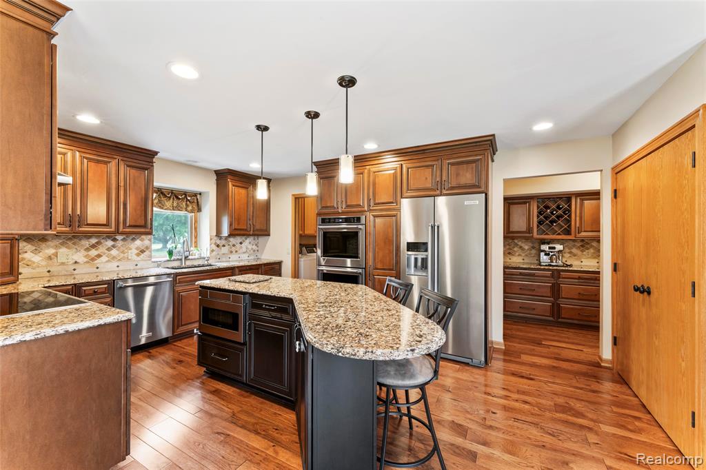 6541 East Ridge Court Brighton, MI 48116 - Photo 17 of 50