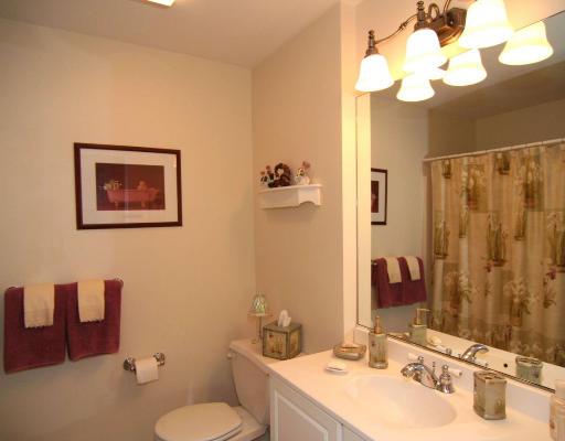 1 Millbrook Lane, Unit 304 Wakefield, MA 01880 - Photo 13 of 14