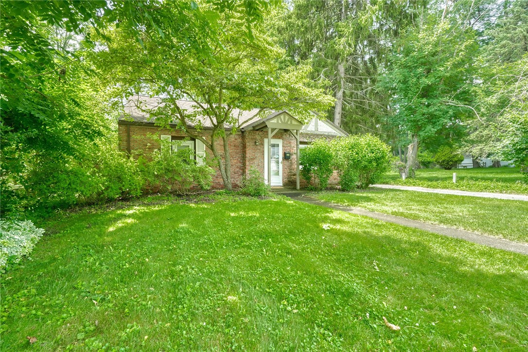 165 Penhurst Road Brighton, NY 14610 - Photo 1 of 26 165 Penhurst Road, Brighton, NY