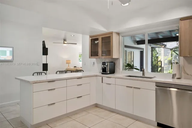 $2,380,000 | 13502 Southwest 57th Court, Pinecrest, FL 33156