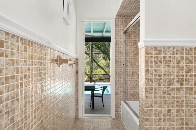 $2,380,000 | 13502 Southwest 57th Court, Pinecrest, FL 33156