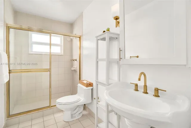 $2,380,000 | 13502 Southwest 57th Court, Pinecrest, FL 33156