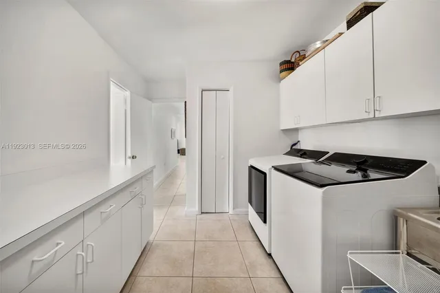 $2,380,000 | 13502 Southwest 57th Court, Pinecrest, FL 33156