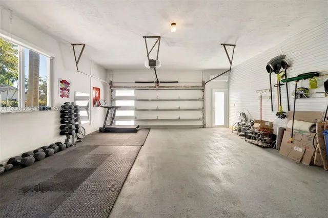 $2,380,000 | 13502 Southwest 57th Court, Pinecrest, FL 33156