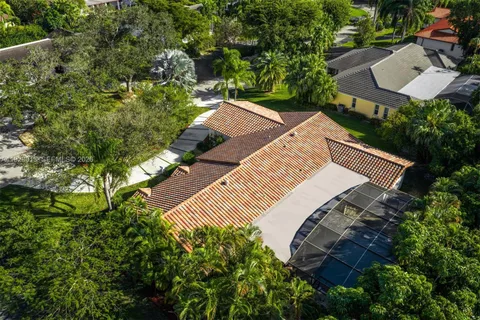 $2,380,000 | 13502 Southwest 57th Court, Pinecrest, FL 33156