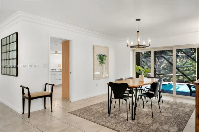 $2,380,000 | 13502 Southwest 57th Court, Pinecrest, FL 33156