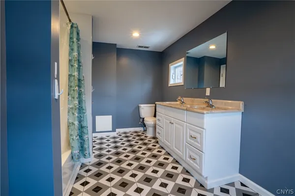 $1,100 | 312 Eastern Avenue, Unit 2, Herkimer, NY 13350