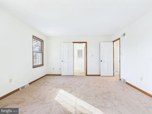 $489,900 | 415 Sioux Drive, Mechanicsburg, PA 17050