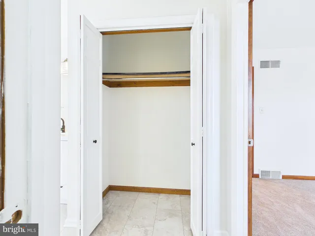 $489,900 | 415 Sioux Drive, Mechanicsburg, PA 17050