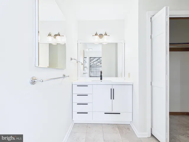 $489,900 | 415 Sioux Drive, Mechanicsburg, PA 17050