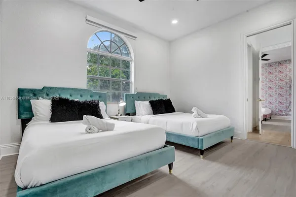 $2,795,000 | 13751 Pine Meadow Court, Davie, FL 33325