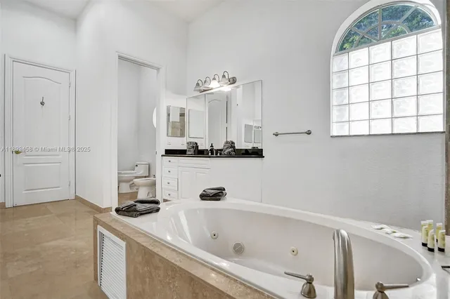 $2,795,000 | 13751 Pine Meadow Court, Davie, FL 33325