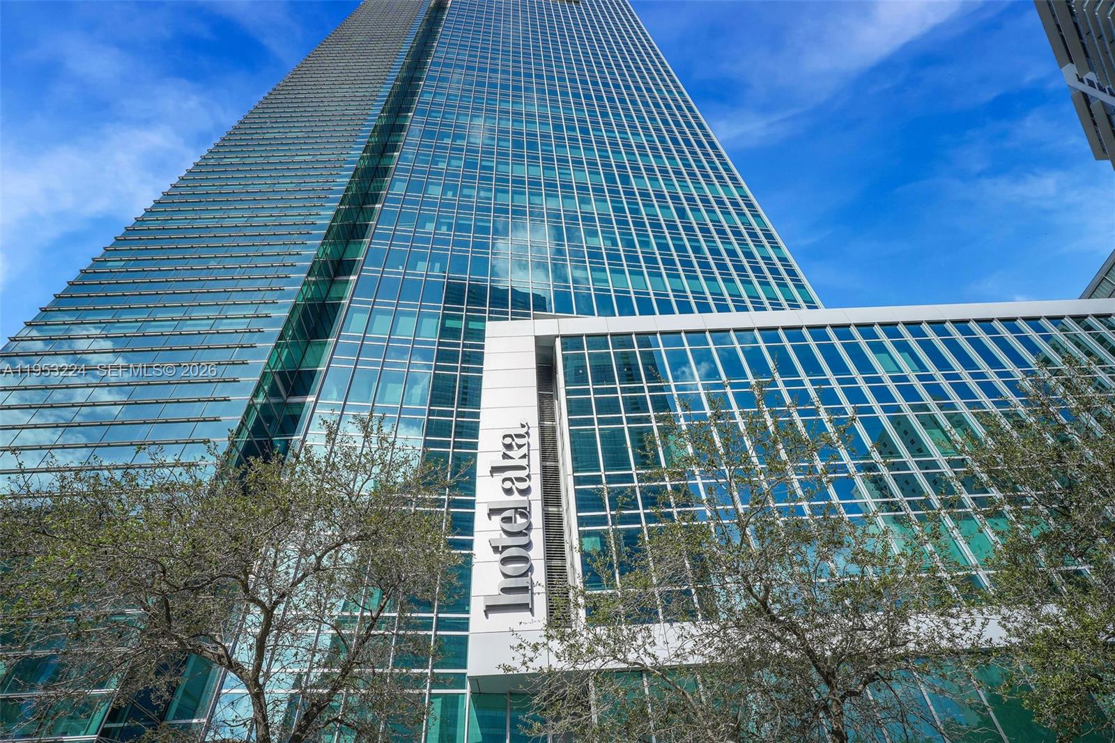 1395 Brickell Avenue, Unit 3311 Miami, FL 33131 - Photo 2 of 40 a view of a building