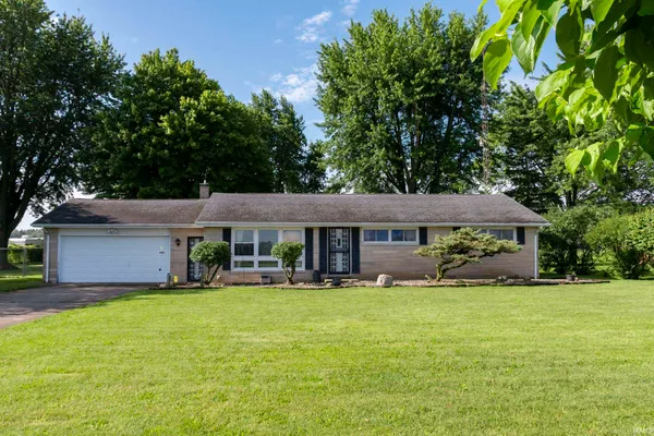 $315,000 | 16180 Madison Road, South Bend, IN 46614
