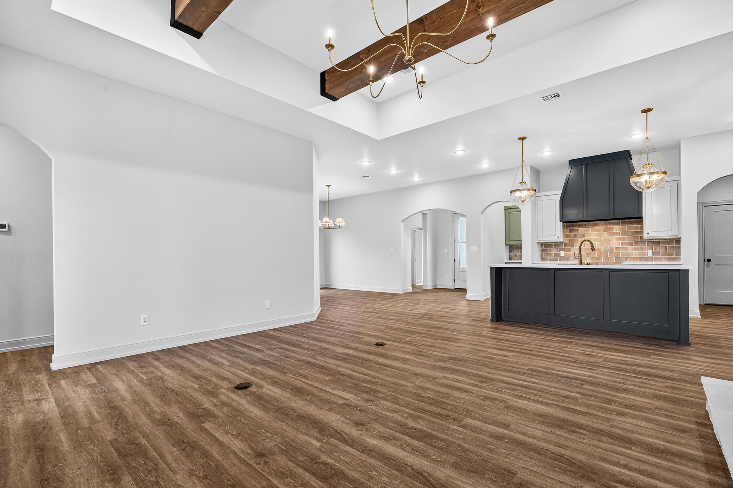 3627 119th Street Lubbock, TX 79423 - Photo 11 of 37 a view of kitchen and microwave