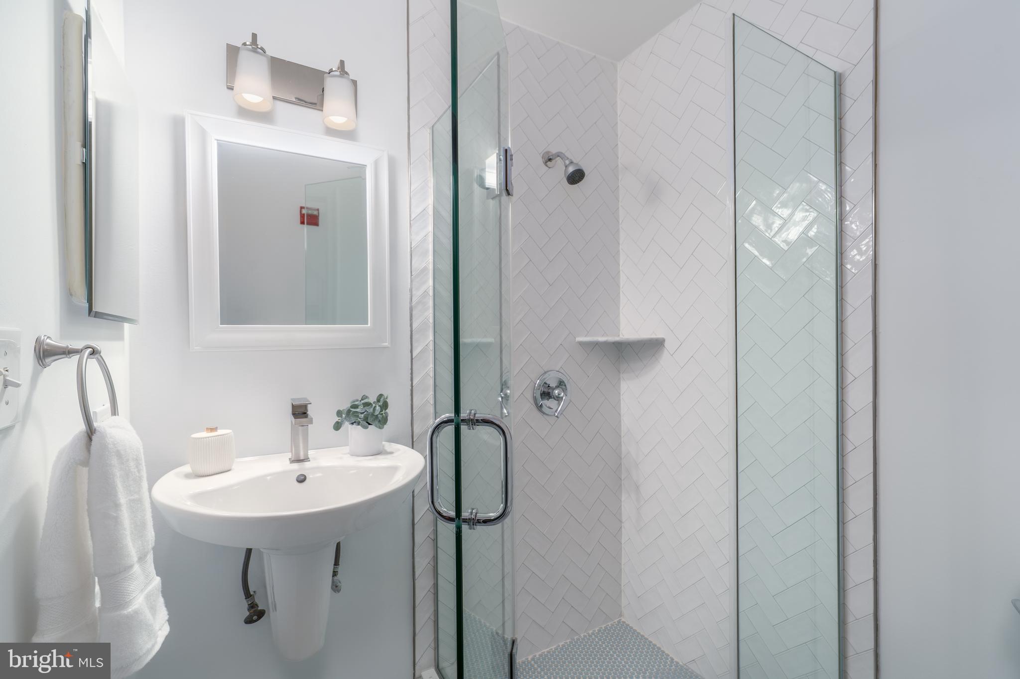 2001 12th Street Northwest, Unit 213 Washington, DC 20009 - Photo 24 of 38