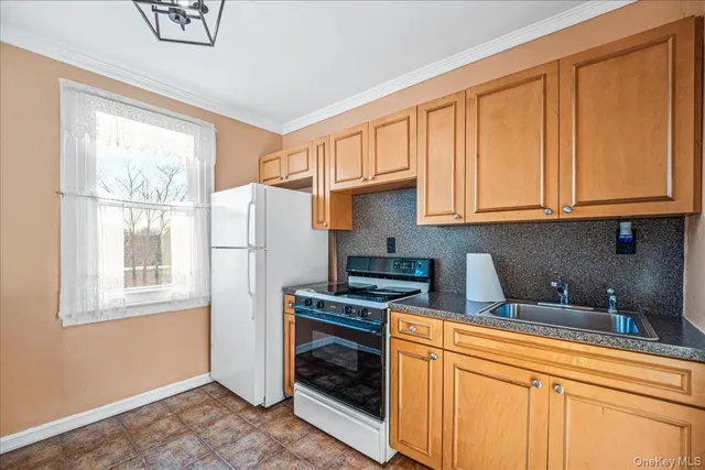 $1,175,000 | 65-26 Admiral Avenue | Middle Village