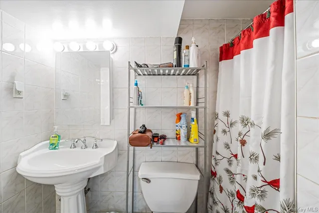 $1,175,000 | 65-26 Admiral Avenue | Middle Village