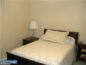 906 Grant Road Folcroft, PA 19032 - Photo 7 of 12 Bedroom - Main