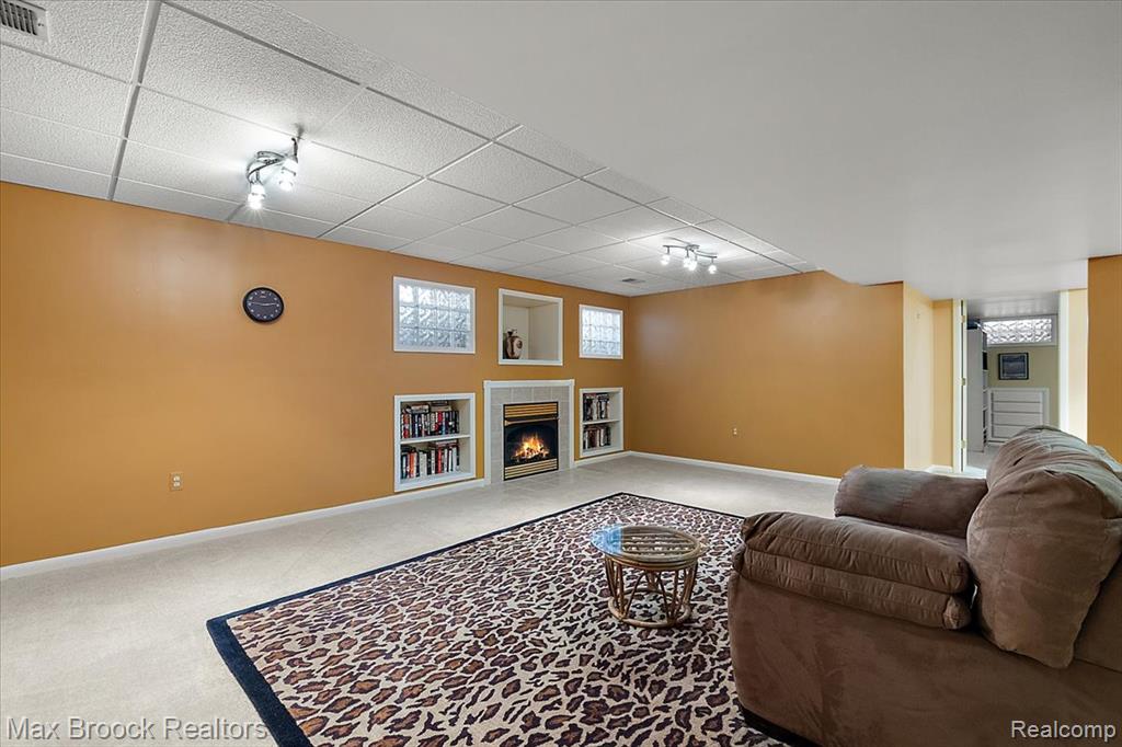45167 9 Mile Road Novi, MI 48167 - Photo 36 of 44