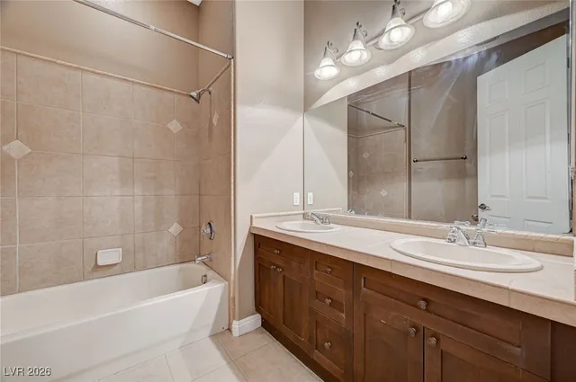 $3,299 | 7604 Noche Oscura Circle, Las Vegas, NV 89139