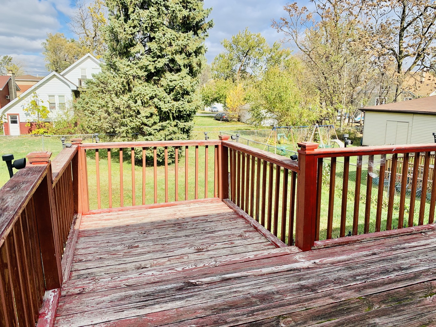 3620 148th Street Midlothian, IL 60445 - Photo 17 of 20 a view of a balcony with wooden floor