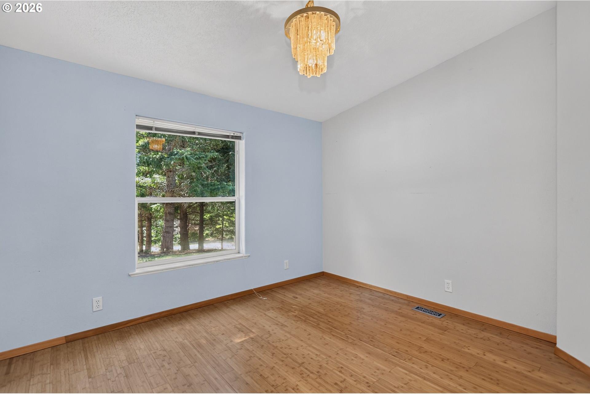 11 Graves Road White Salmon, WA 98672 - Photo 39 of 48 Gallery Image 39
