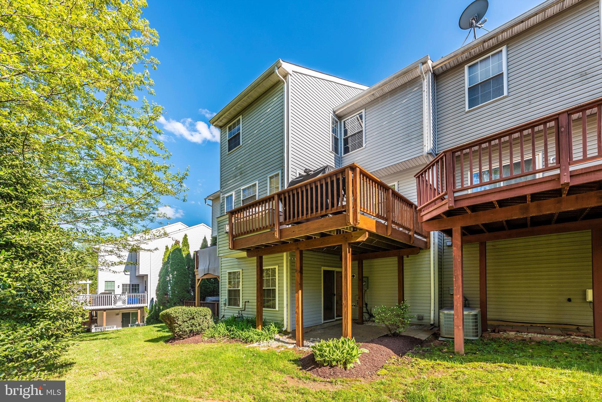 13391 Rushing Water Way Germantown, MD 20874 - Photo 41 of 44 Rear elevation