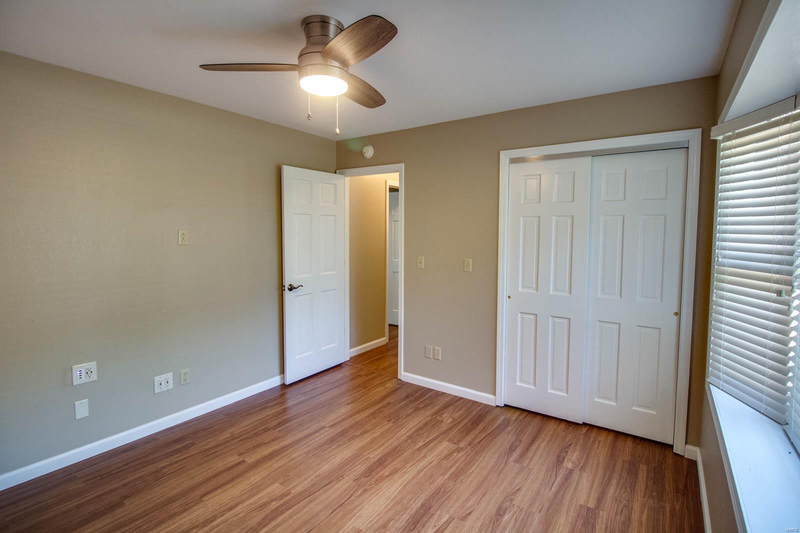 4523 Moonlight Way Alton, IL 62002 - Photo 20 of 27 Gallery Image 20