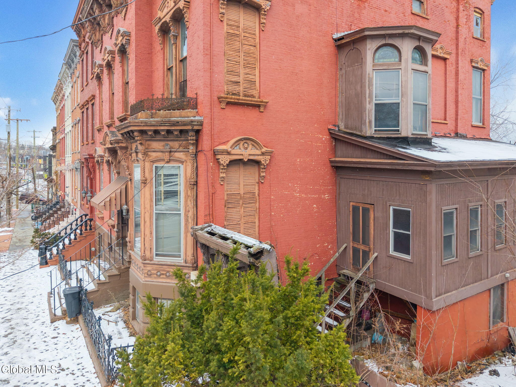 93 Ten Broeck Street Albany, NY 12210 - Photo 3 of 95 3-93TenBroeckSt_03