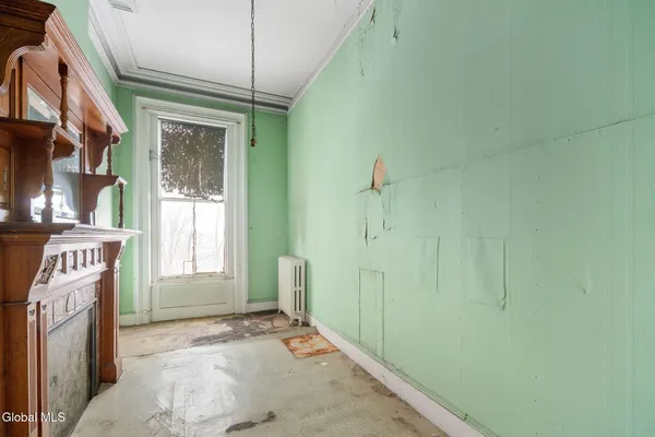 $299,900 | 93 Ten Broeck Street, Albany, NY 12210