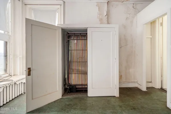 $299,900 | 93 Ten Broeck Street, Albany, NY 12210