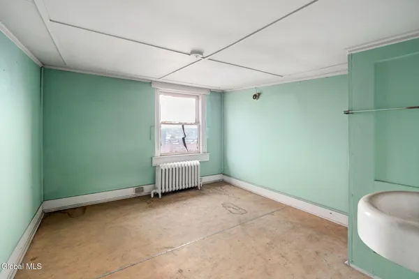 $299,900 | 93 Ten Broeck Street, Albany, NY 12210