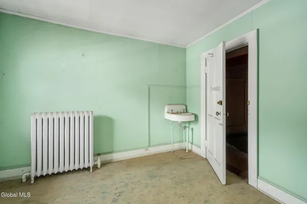 $299,900 | 93 Ten Broeck Street, Albany, NY 12210