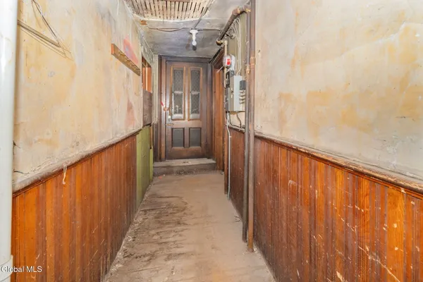 $299,900 | 93 Ten Broeck Street, Albany, NY 12210