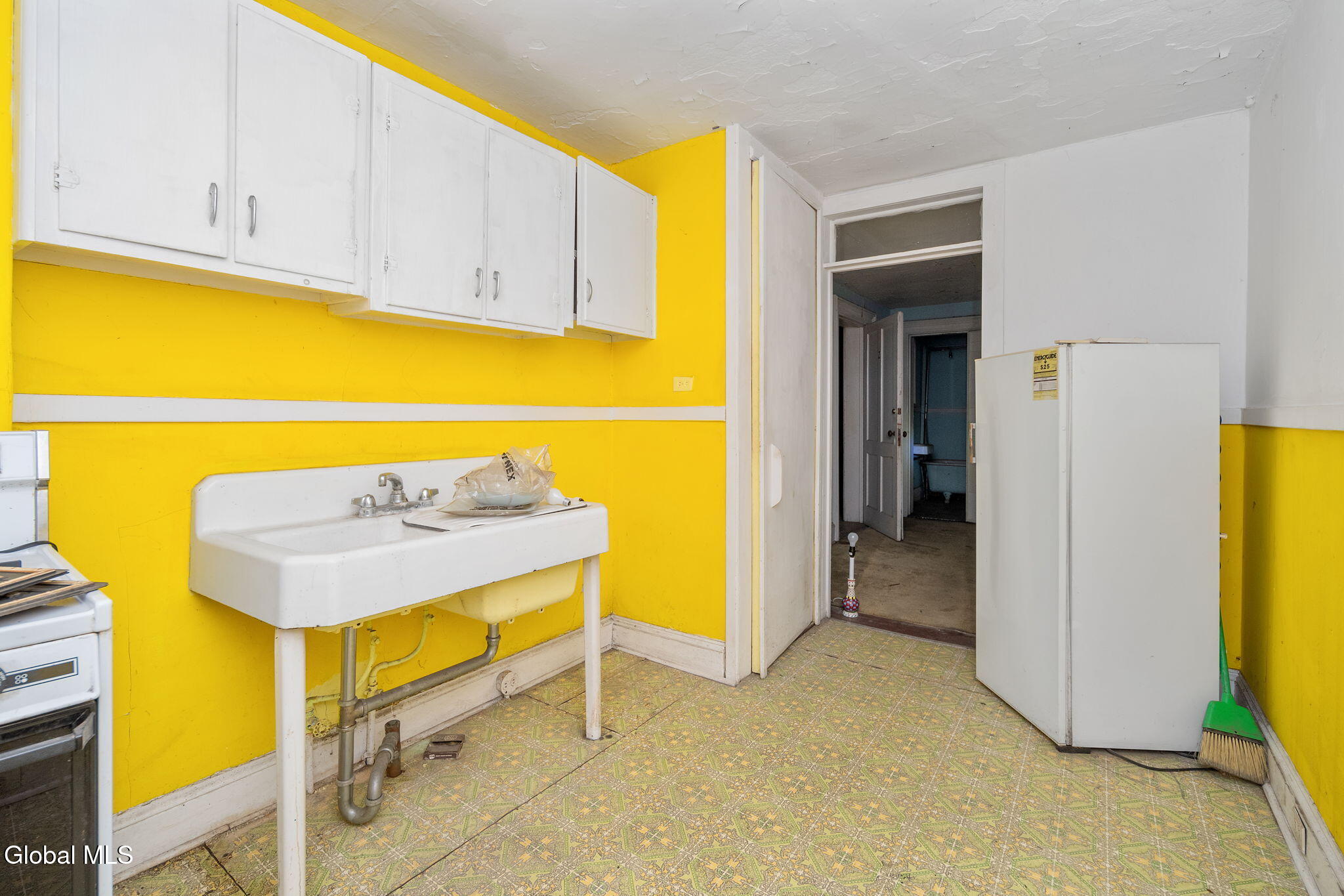 93 Ten Broeck Street Albany, NY 12210 - Photo 58 of 95 58-93TenBroeckSt_58