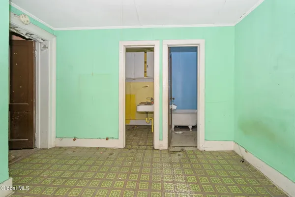 $299,900 | 93 Ten Broeck Street, Albany, NY 12210