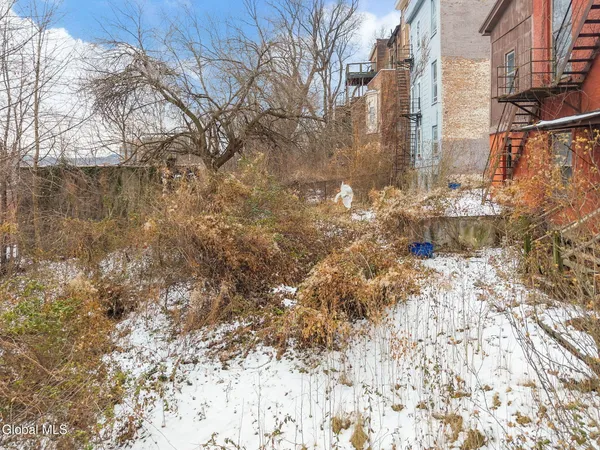 $299,900 | 93 Ten Broeck Street, Albany, NY 12210