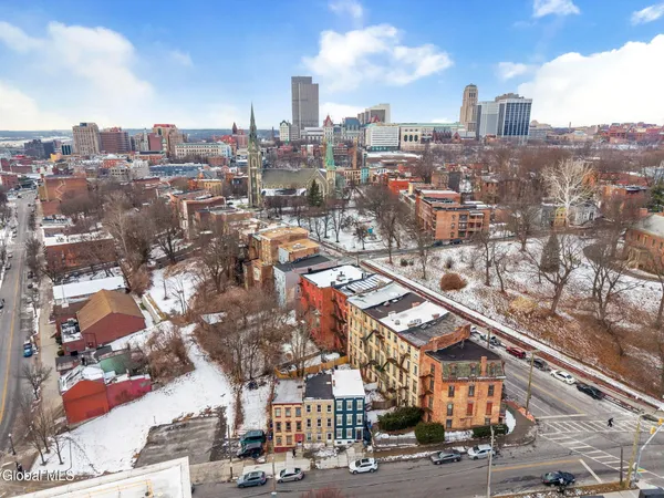 $299,900 | 93 Ten Broeck Street, Albany, NY 12210