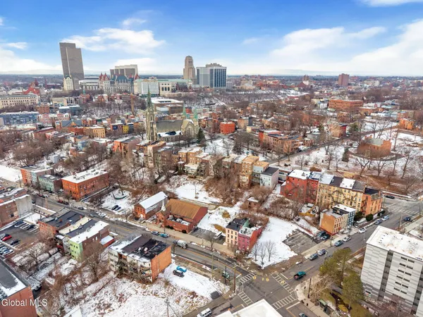 $299,900 | 93 Ten Broeck Street, Albany, NY 12210