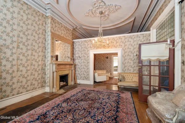 $299,900 | 93 Ten Broeck Street, Albany, NY 12210