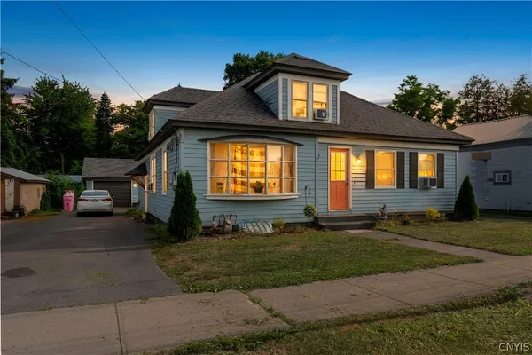 $199,900 | 122 Genesee Street, Lenox, NY 13032