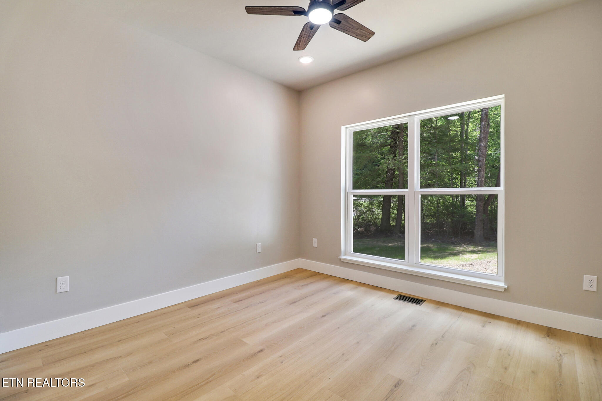 373 Georgee Road Jamestown, TN 38556 - Photo 28 of 43 n44a6496-n44a6500