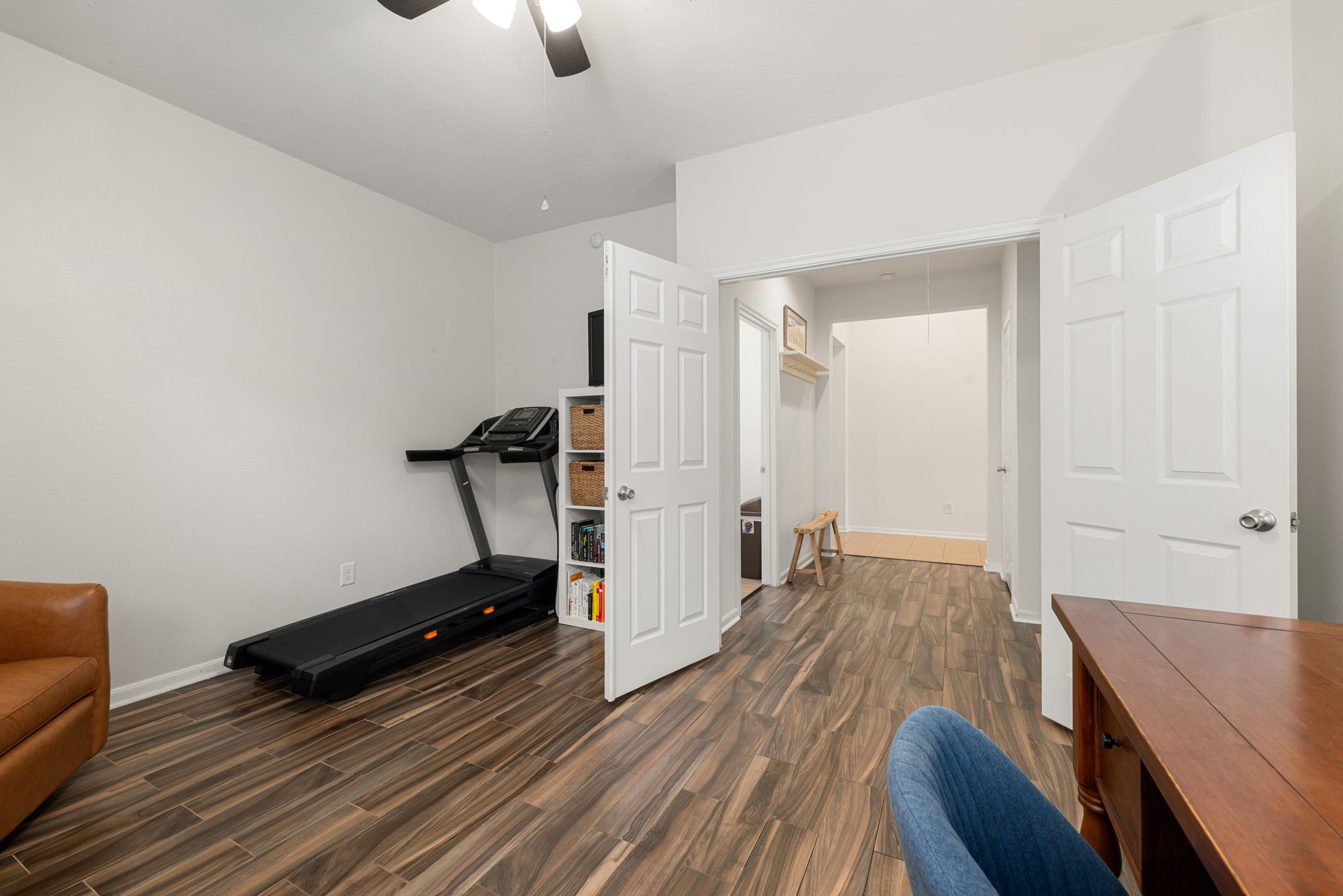 24014 Adobe Ridge Lane Katy, TX 77493 - Photo 25 of 45 a view of a room with gym equipment