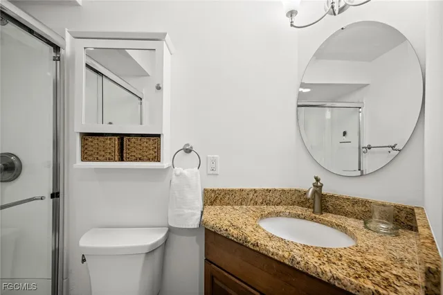 $285,000 | 4803 Southwest Santa Barbara Court, Unit 8, Cape Coral, FL 33914