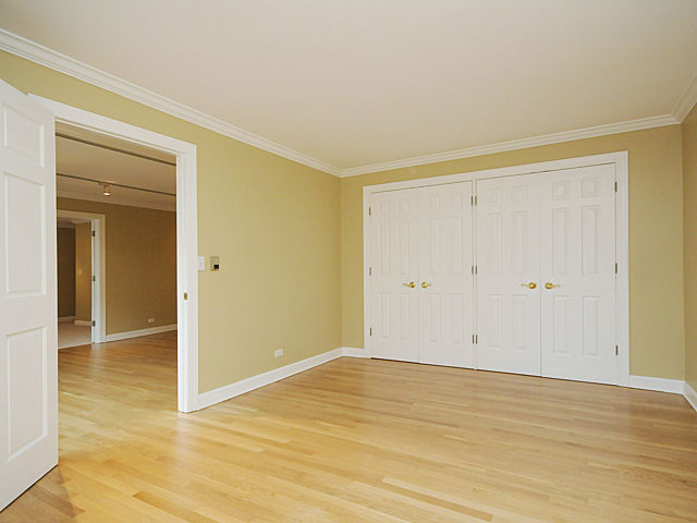 720 West Gordon Terrace, Unit 5AR Chicago, IL 60613 - Photo 10 of 15